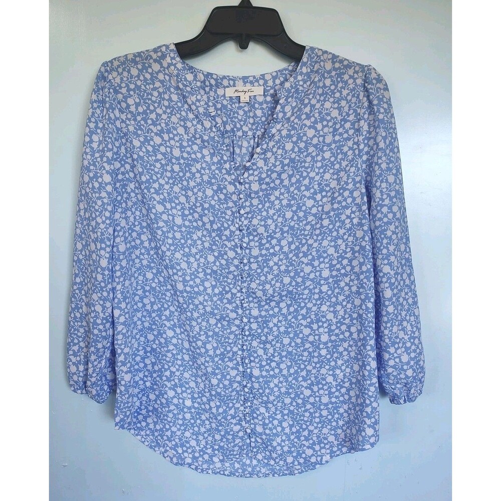 Light Blue Floral Button-Front Blouse - Women's Top